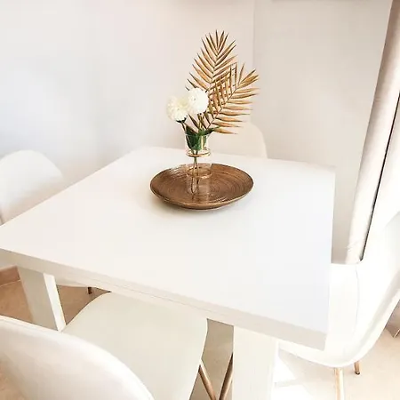 Apartamento Skol 128 - Great 1-bedroom With Sea Views *