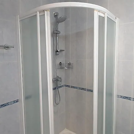 Skol 128 - Great 1-bedroom With Sea Views Apartment